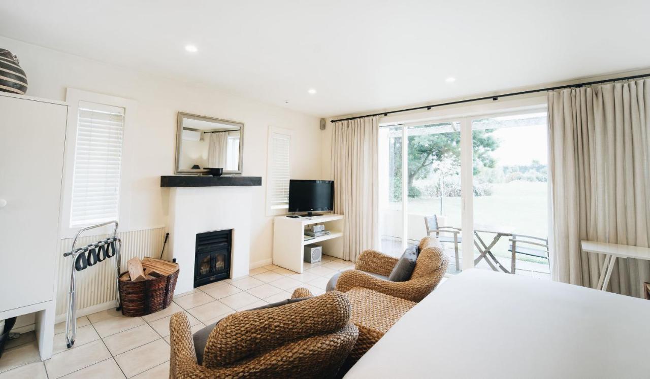Brackenridge Country Retreat & Spa Martinborough Exterior foto